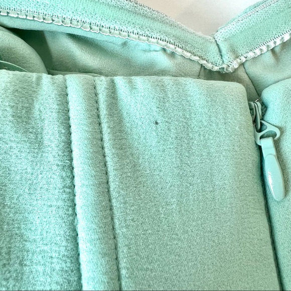 BCBGMAXAZRIA Jacklyn Ruffled Tiered Strapless Opaline Dress—SZ. 0 - Picture 17 of 17